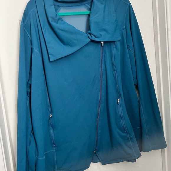 Livi Active Teal Zip-Up Jacket - Picture 2 of 8